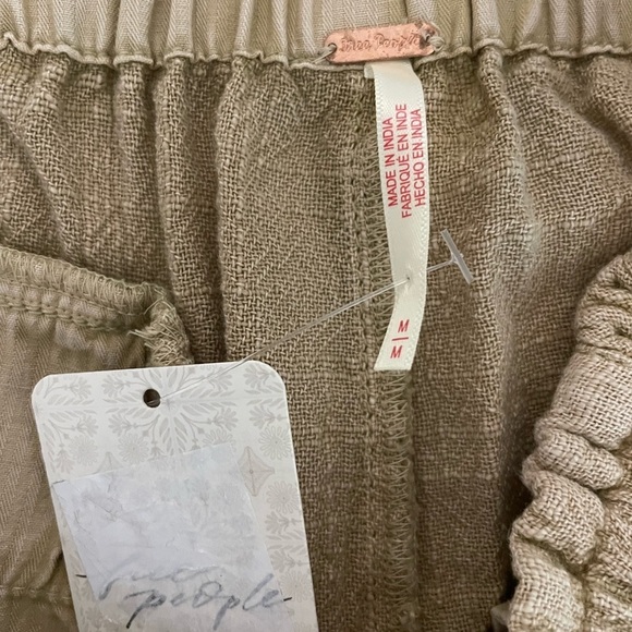 NWT Free People Solar Flare Baja Cotton Short in Warm Sand. Size Medium - Picture 7 of 9